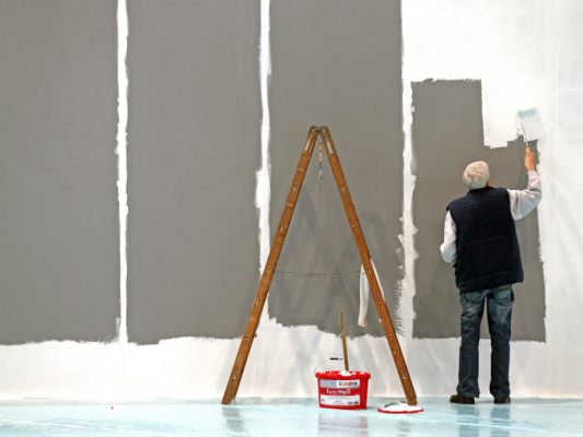 Anreizsystem für Beschäftigung älterer Personen geplant